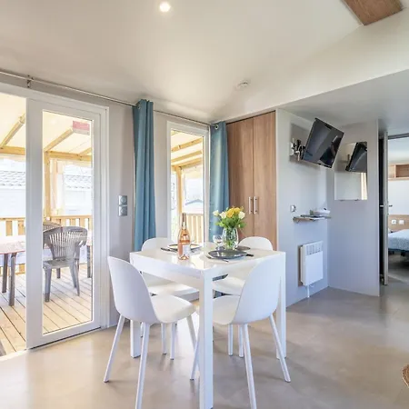 Chez Christian Et Sophie Holiday home